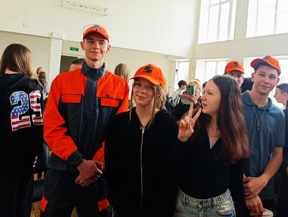 final yakij ozhiviv aktovu zalu4